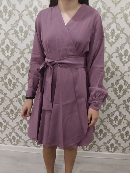 Продам платья новые, есть размеры