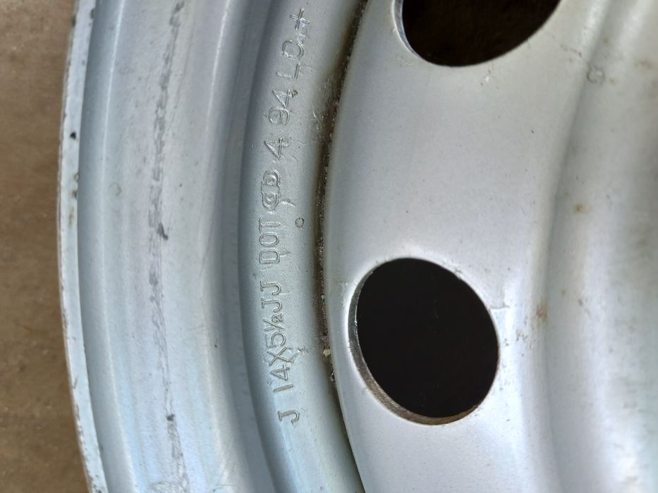 Диски  R-14 железо 4 шт.