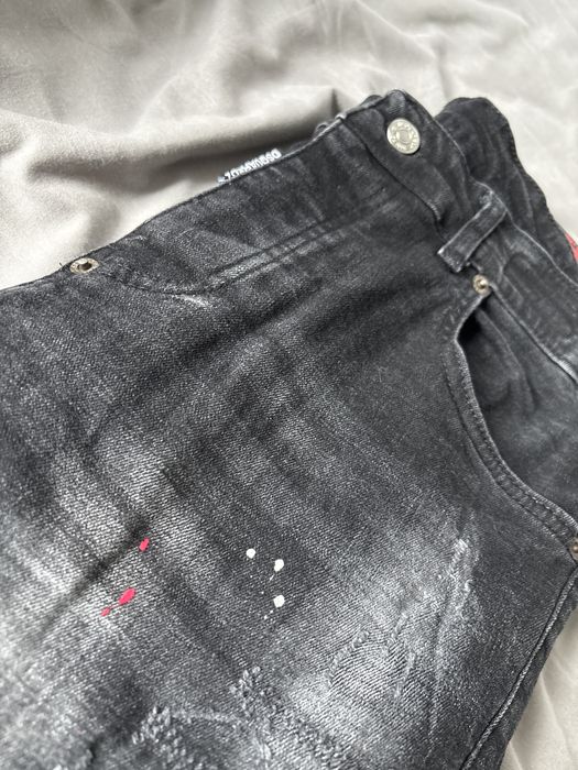 Дънки Dsquared Нови!