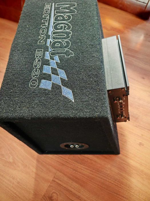 Vand Subwoofer auto MAGNAT Edition BS30, 800 watts