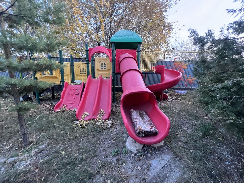продаю детскую игровую площадку