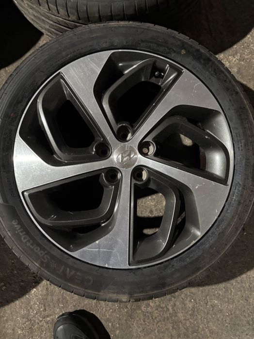 Jante hyundai tucson 2015-2019 originale 245/45 R19 cu anvelope vara