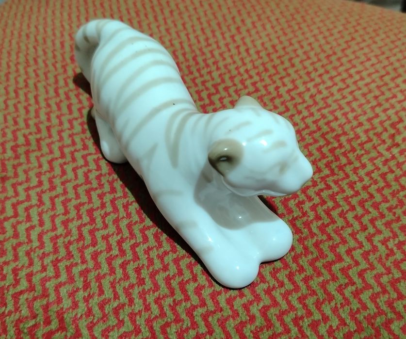 Статуэтка "Белый тигр" производства СССР