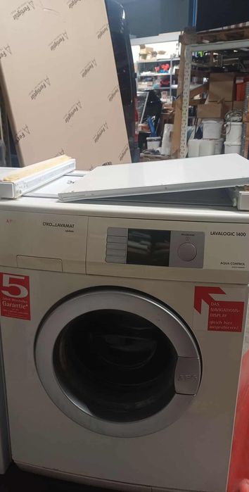 Masina de spalat rufe Aeg