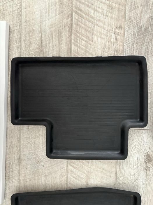 Гумени стелки за Renault Captur