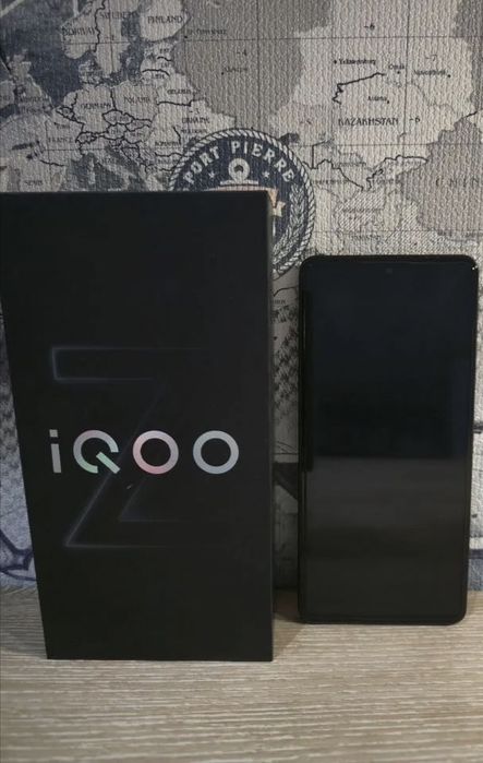 Vivo Iqoo Z9 Turbo 12+12/256Gb