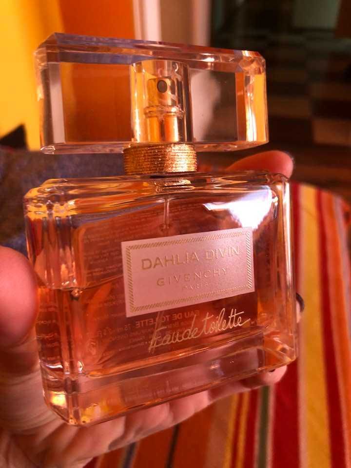 Givenchy - Dahlia Divin EDT, 75 мл.