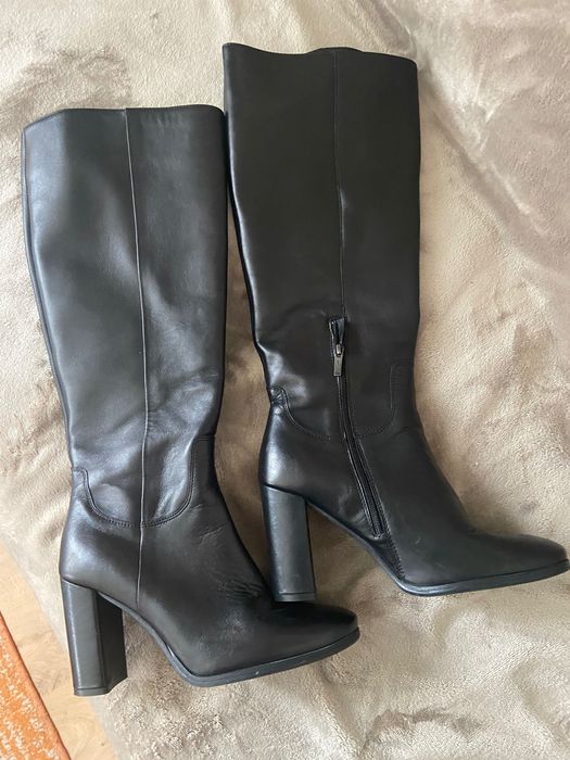 Черни ботуши GINO ROSSI н-р 38