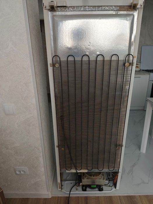 Продается холодильник  Атлант модель МХМ-2706