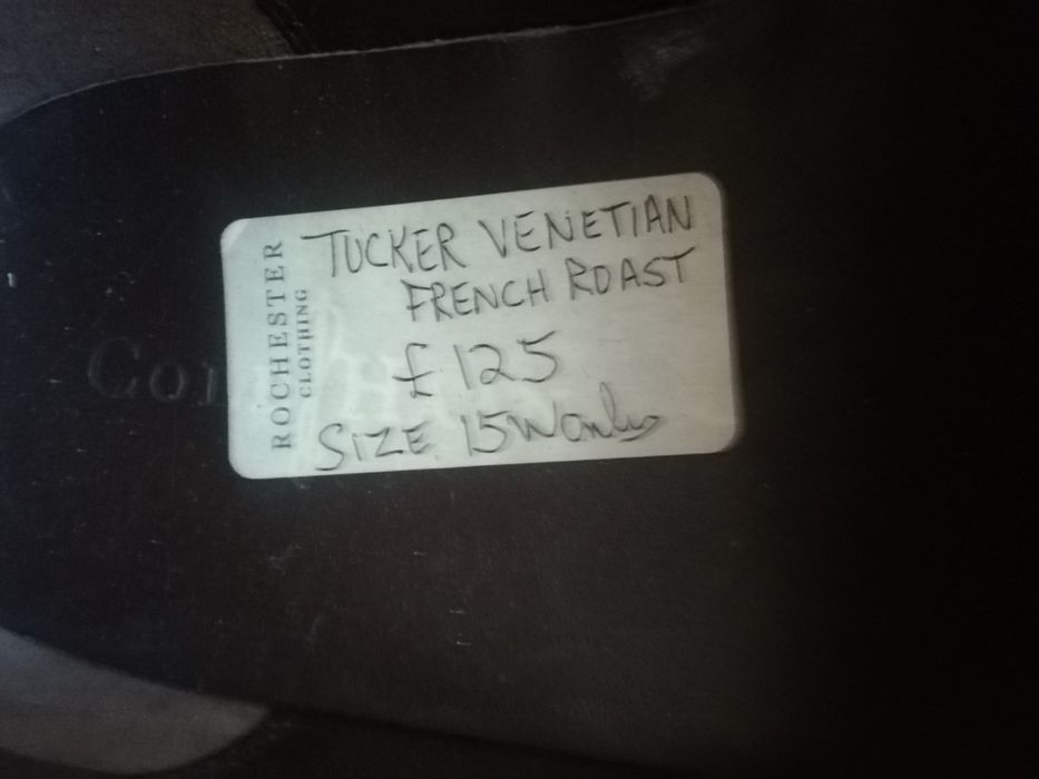 Продавам 3 чифта спортно-елегантни обувки