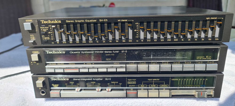 Egalizatoare amplificatoare technics sansui marantz harman k,akai