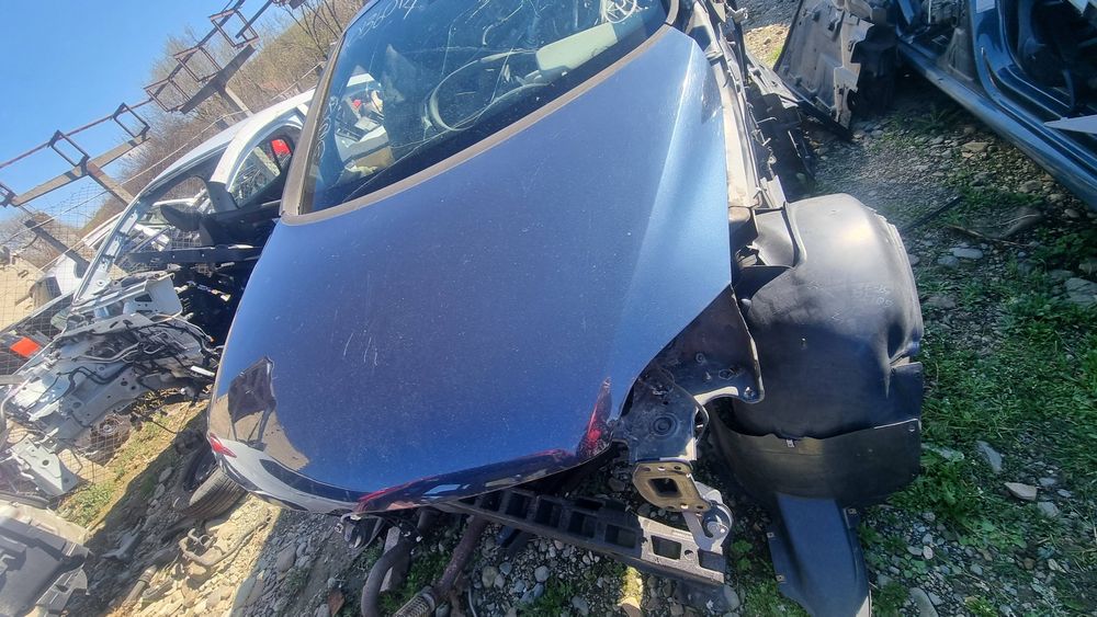 capota fata volkswagen golf 6 plus  2011