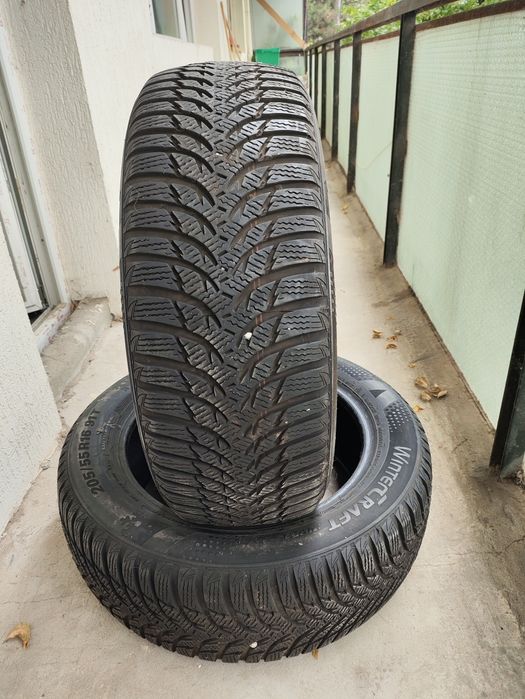 Kumho 205/55/16 зимни