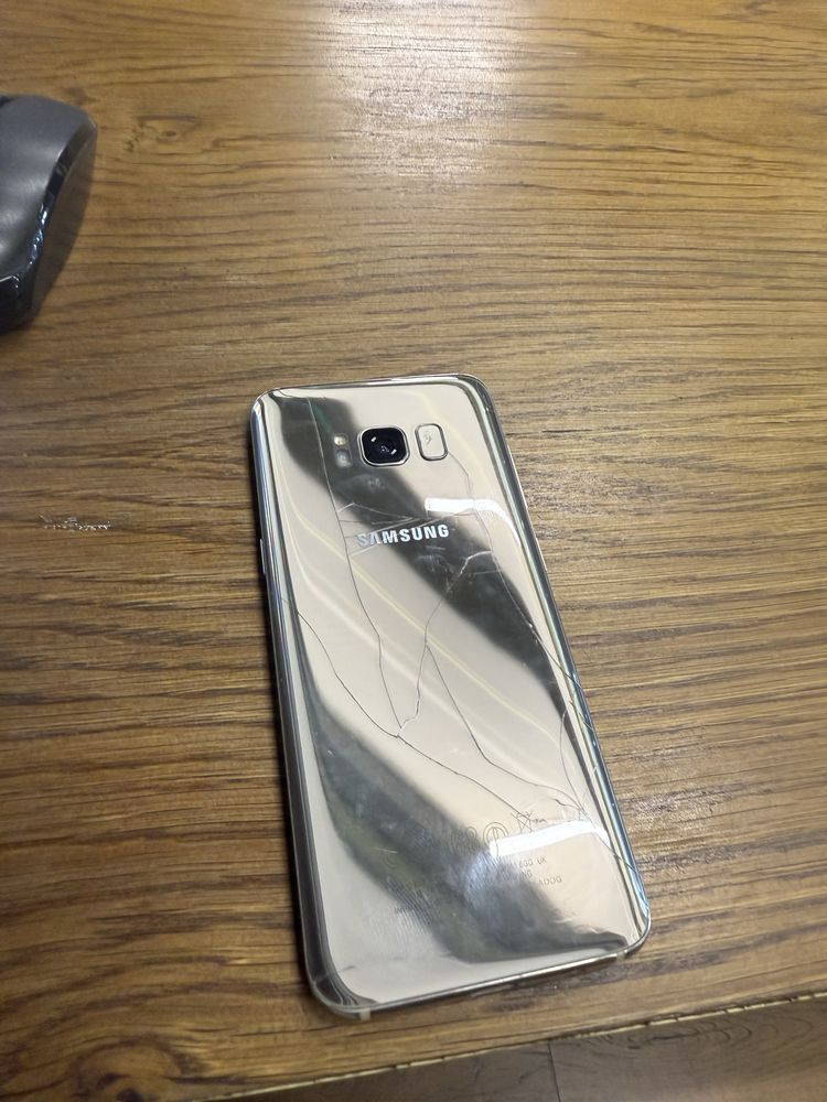 samsung s8 4/64 срочна