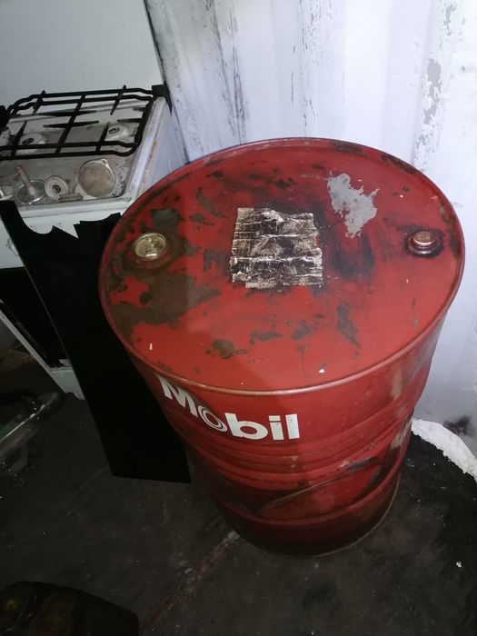 Продам бочку 200 л.