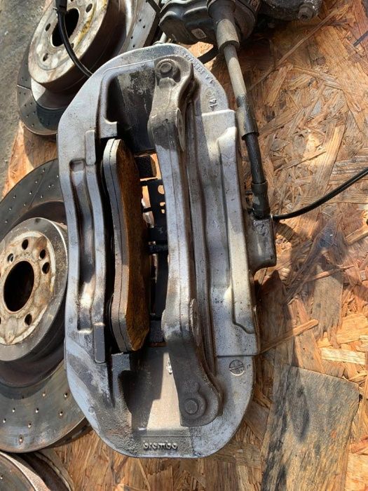 Dezmembrez mercedes ml 63 amg w166/set frane ml 63 amg/etrieri amg