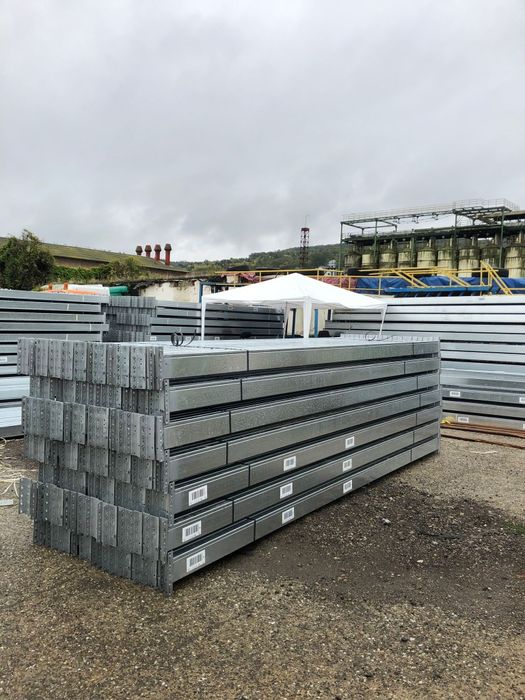 Rafturi metalice zincate pt exterioare 9938×5637