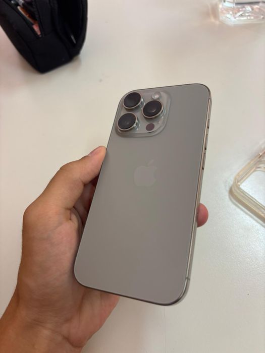 Iphone 16 pro 256 GB 100%