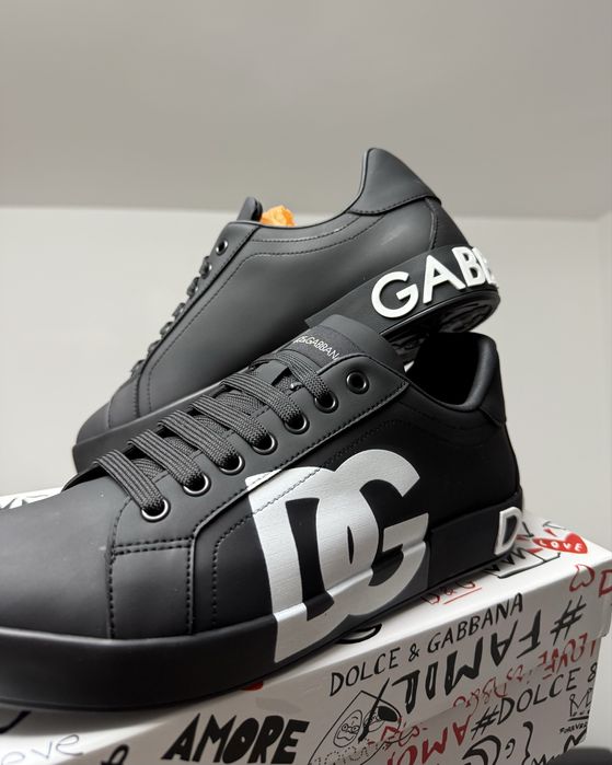 Dolce Gabbana Portofino Black Logo