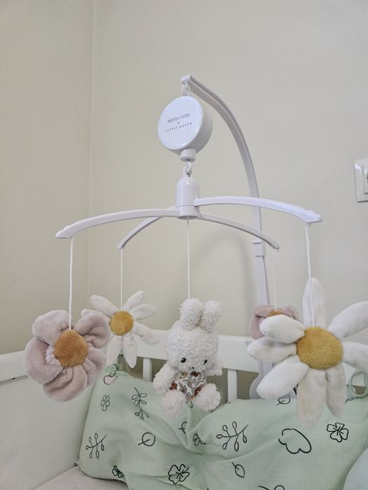 Little Dutch Nijntje Miffy  Музикална въртележка за легло