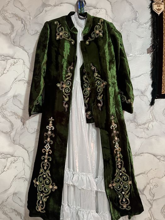 Новый комплект қазақша киім көйлек кәжекей бешпет