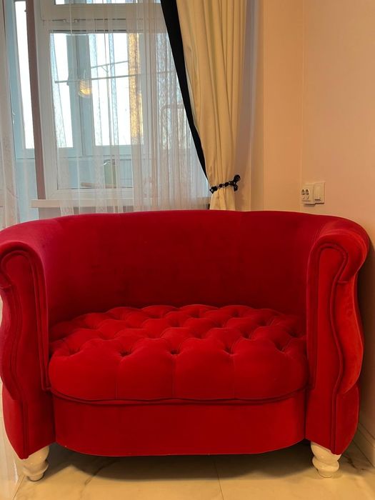 Продам диван на 1,5 места из антивандальной ткани