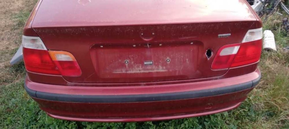 BMW 318 1.8i на части