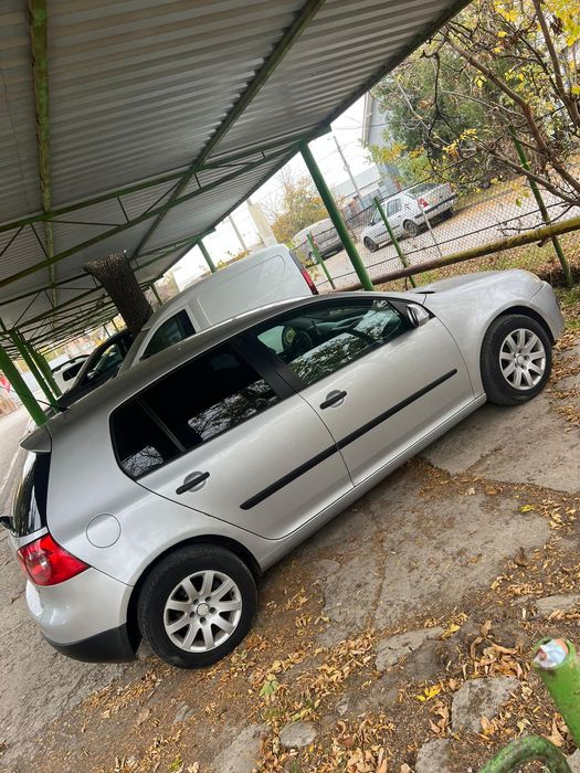 Ofer spre vanzare Golf V