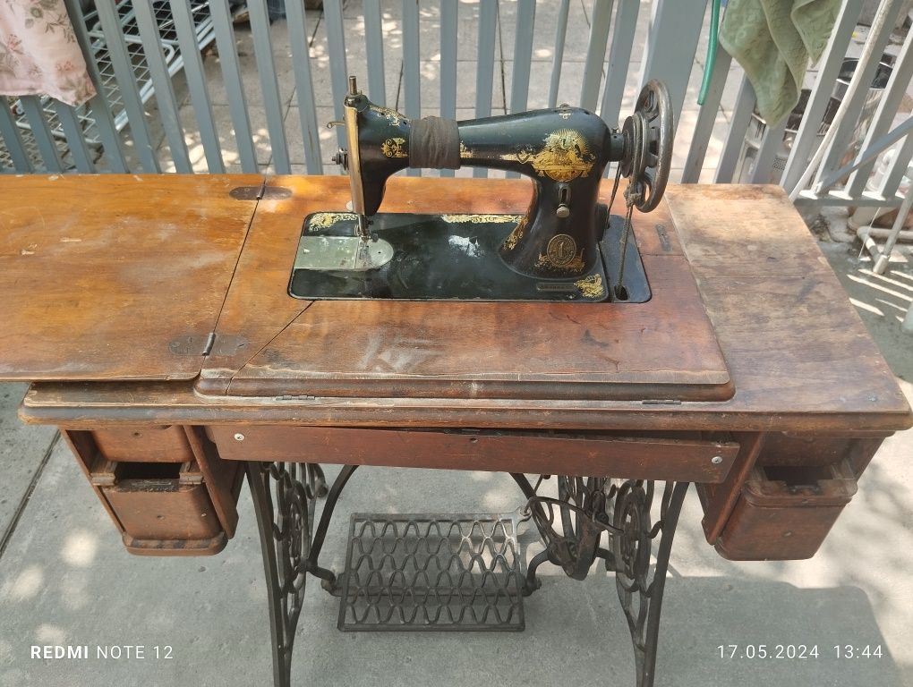 Продаётся швейная машинка зингер 1911 года