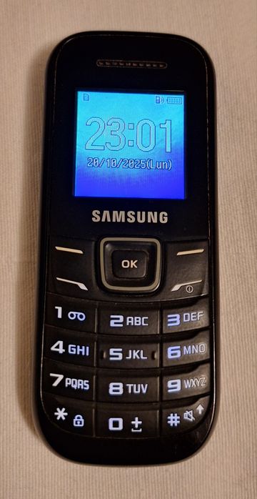 Samsung Keystone2 - telefon pentru seniori / elevi