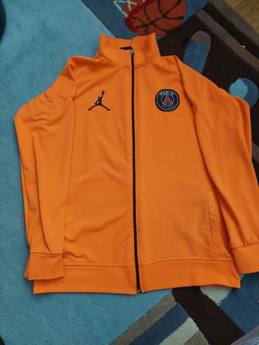 De vânzare bluza trening PSG JORDAN, mărimea 176 cm