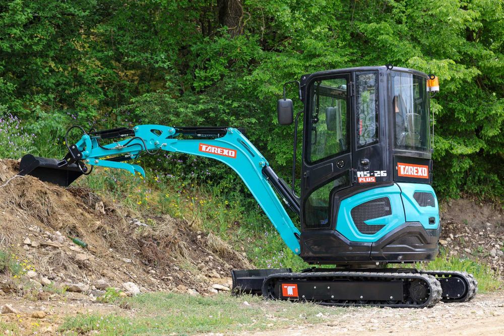 Услуги с мини Багер и Самосвал