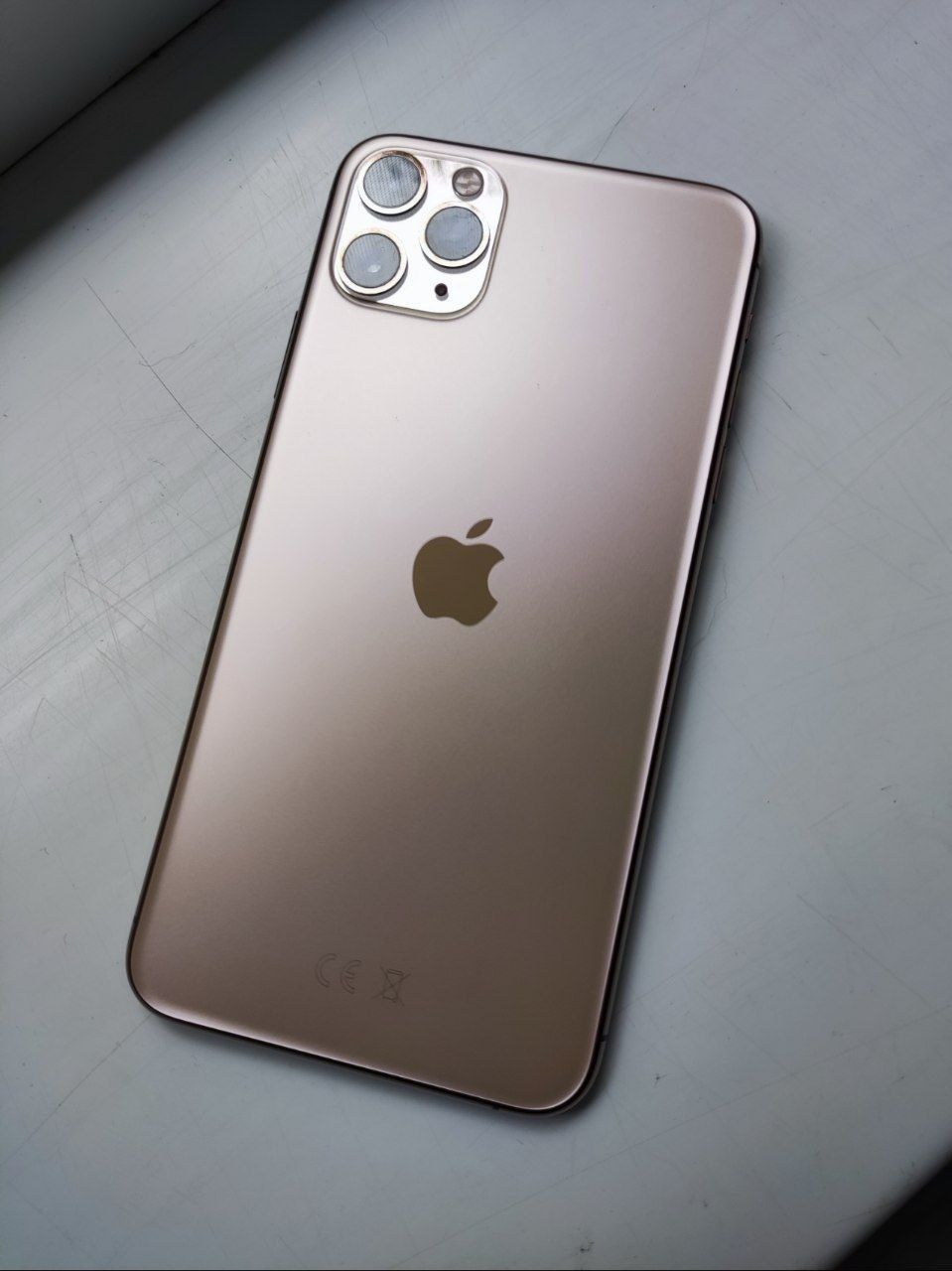 iPhone 11 promax 256 ГБ, без сколов и прочих дефектов