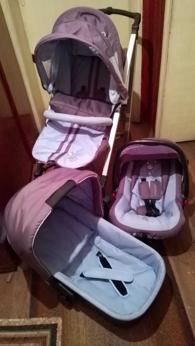 Бебешка количка Кангаро