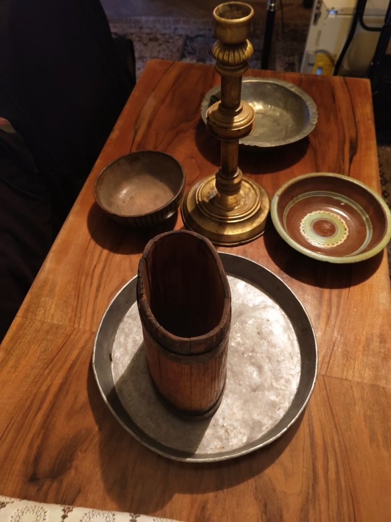 Съдинки от Възрожденска България...