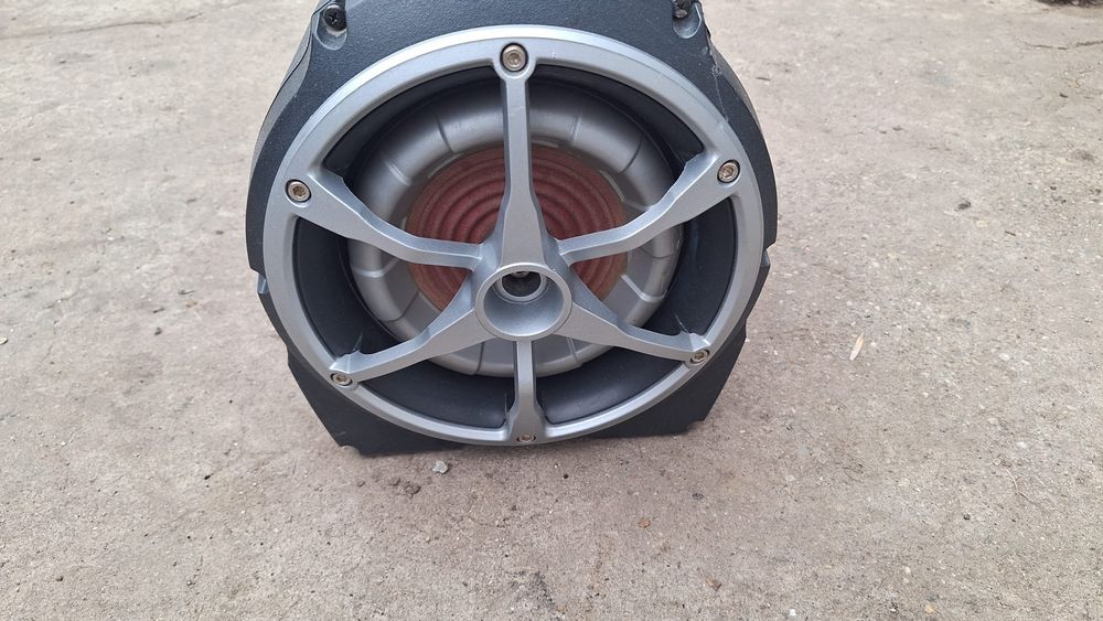 Boxa auto tub bass