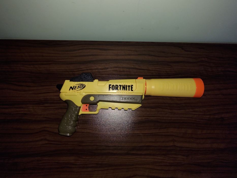 Nerf пистолети за деца над 7 години