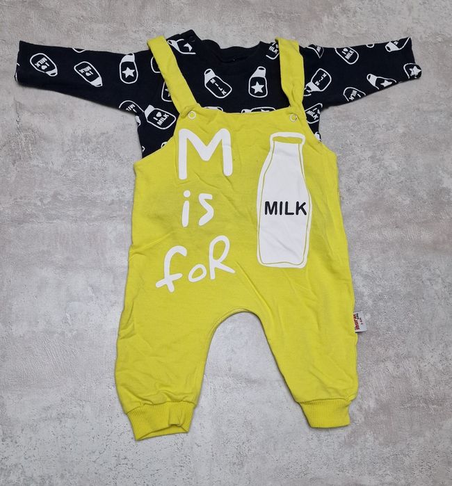 Продам детские комтюмчики