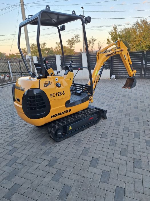 Miniexcavator Komatsu PC 12-8