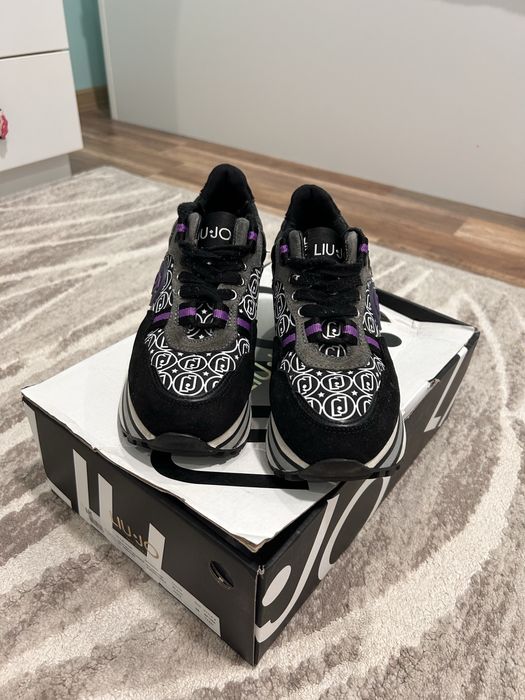 Liu jo- оригинални сникърси!