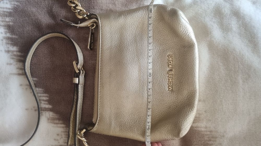 Michael Kors оригинална златиста чанта ест.кожа