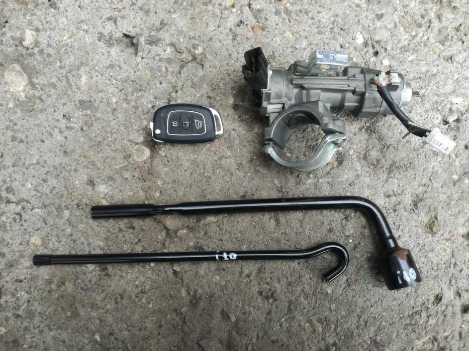 Hyundai i10 i20 Хюндай и10 и20 контактен ключ дистанционно