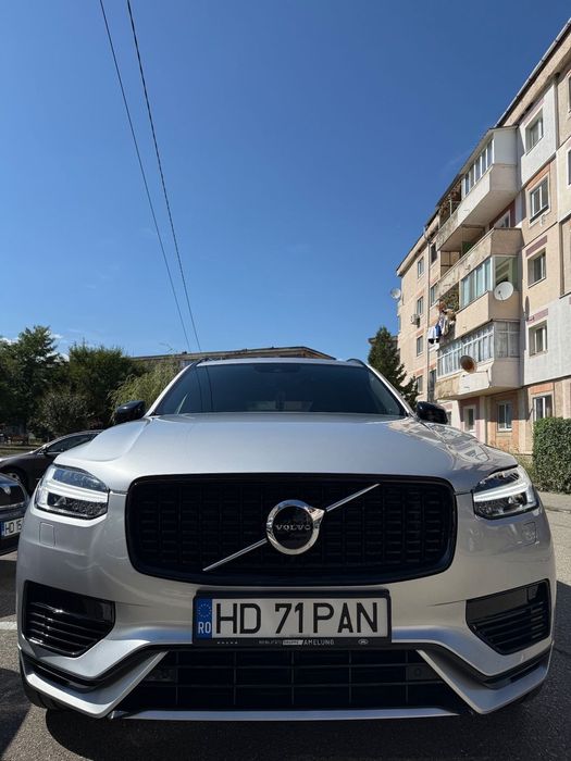 Volvo XC 90 Masina este impecabila-ca noua! 455cp