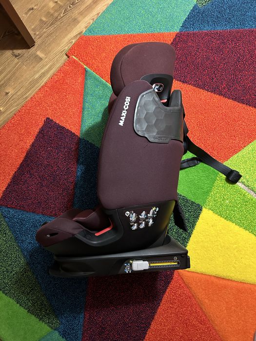 Scaun auto copil maxi cosi titan pro 9-36kg rosu-visiniu