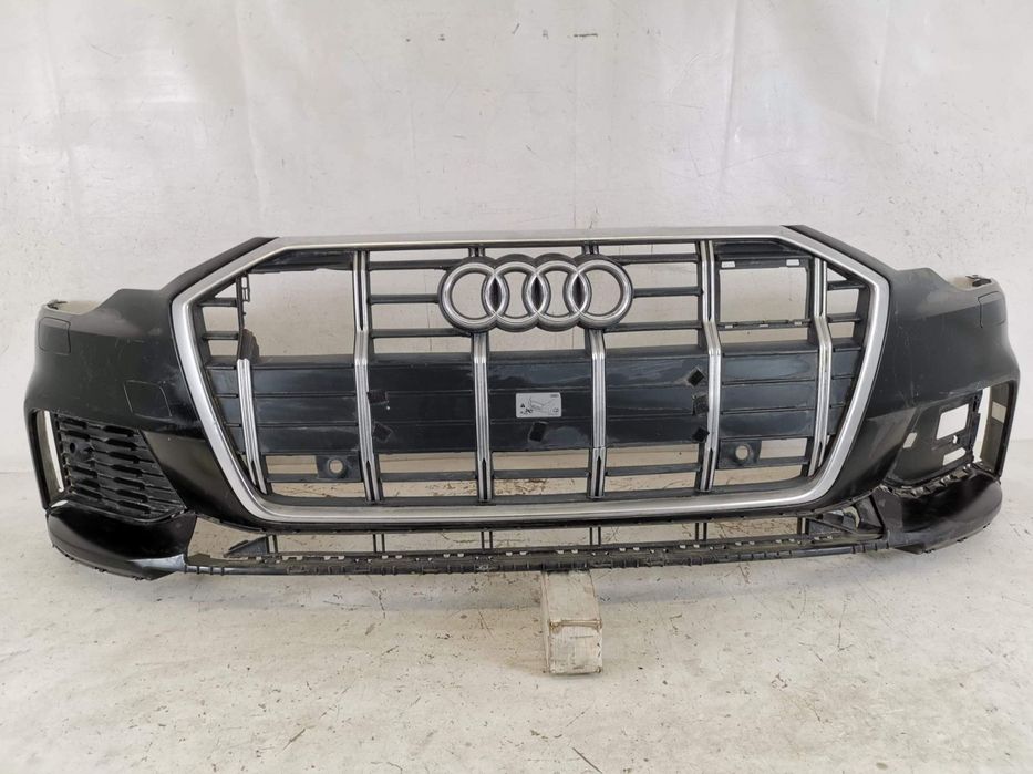 Bara Fata Cu Grila Centrala Avariata Audi A6 Sedan [C8 4K] 2018 2019 2