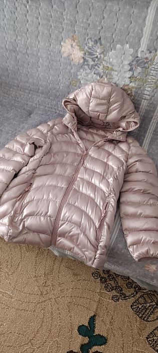 Детская курточка для девочки