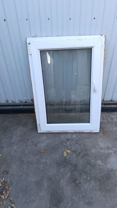 Продам пластиковые окна б/у
