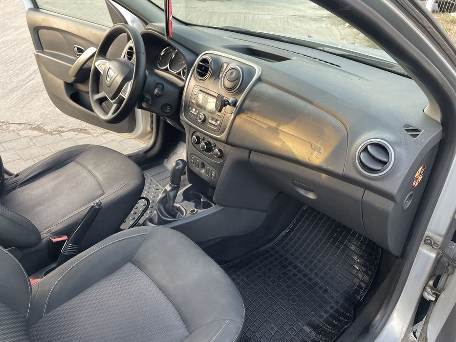 Dacia logan 1.2  Gpl  2013