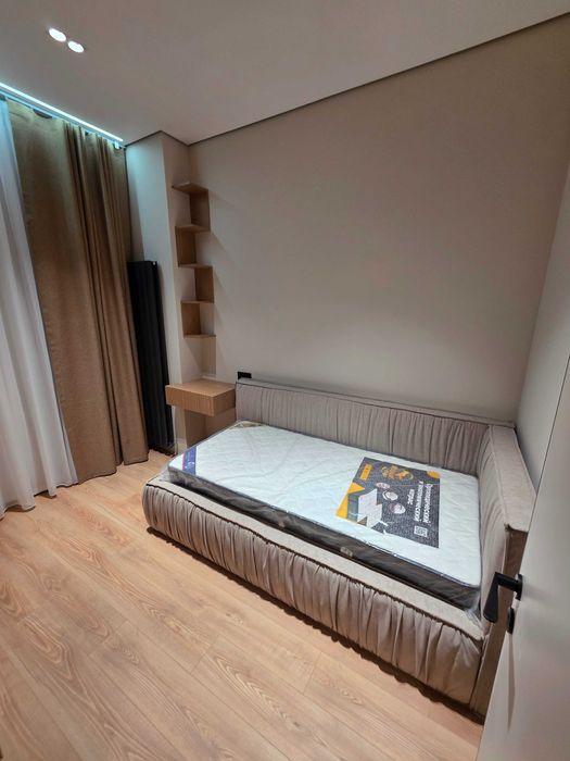 Сдаётся Mirabad Avenue, Своя!