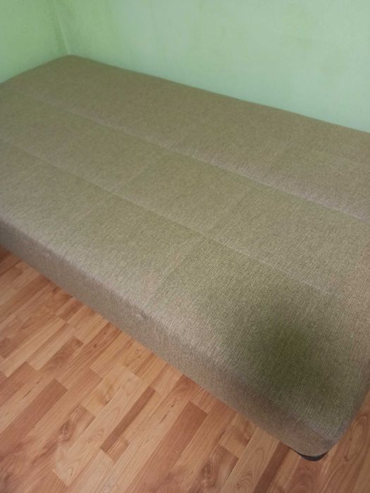 Canapea extensibilă